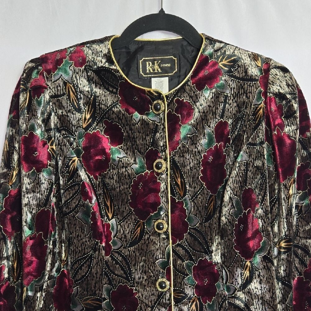 Women's Velvet Floral Blazer - Black and Red